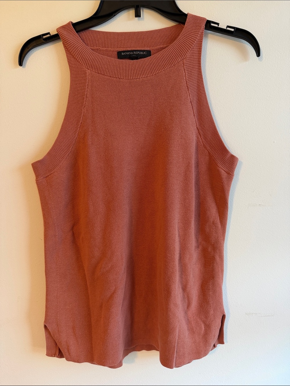 Banana Republic Rust-Red Ribbed High-Neck Tank